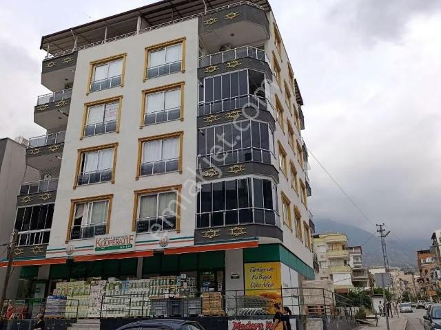 Modern Evler Anayol Üzerinde Satılık 3+1 Doğalgazlı Daire