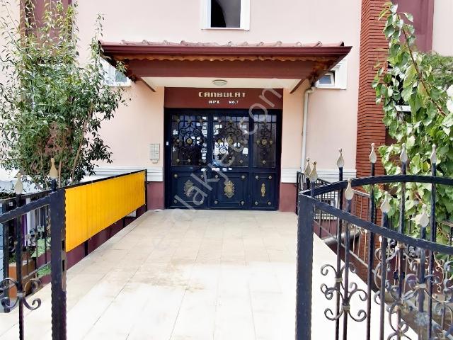 Modern Evlerde 1+1 Bahçe Katı Apart Daire