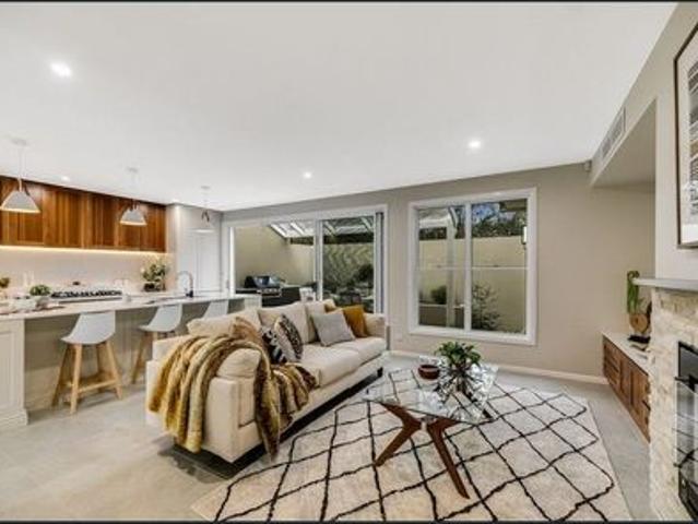 Modern Executive Living in a Prime Location!