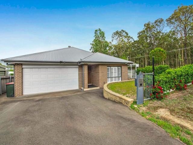 Modern Four Bedroom Brick House with Self Contained Two Bedroom Granny Flat