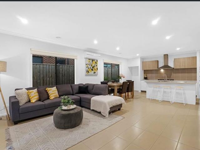 Modern Four Bedroom Family Home in a Convenient Location