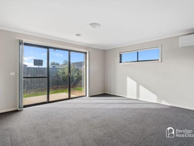 MODERN FOUR BEDROOM FAMILY HOME IN HUNTLY
