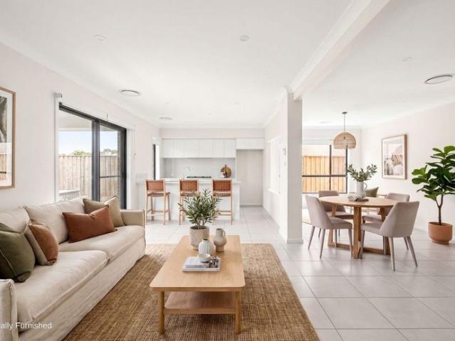 Modern Four Bedroom Family Home in Prime North Kellyville Location