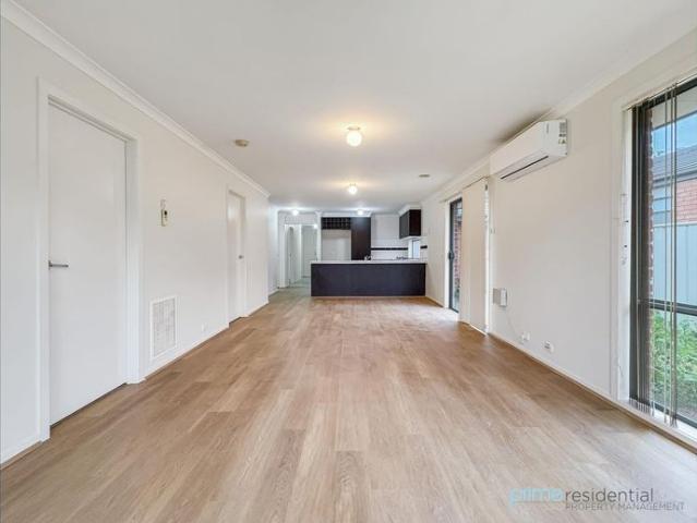 Modern Four Bedroom Family Home with Spacious Backyard & Double Garage