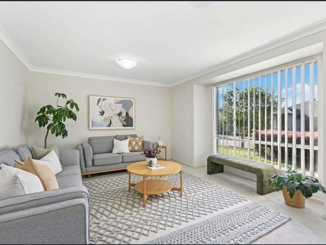 Modern four bedroom home in Cessnock