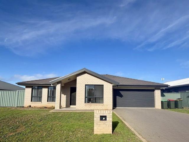 Modern Four Bedroom Home in South