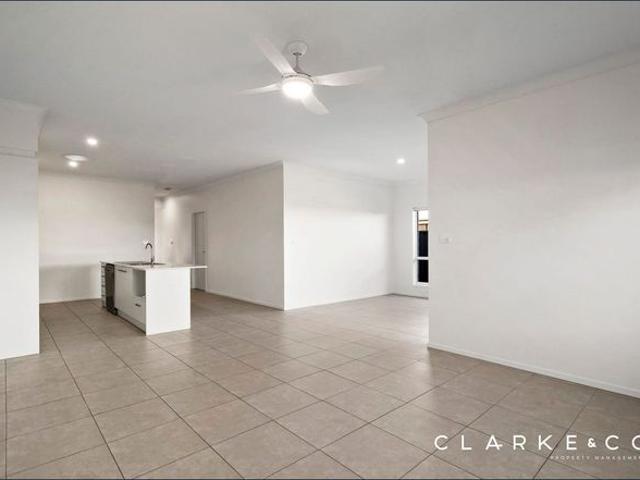 MODERN FOUR BEDROOM HOME WITH BEAUTIFUL VALLEY VIEWS!