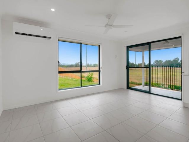 Modern Four Bedroom Home with Contemporary Finishes & Spacious Backyard