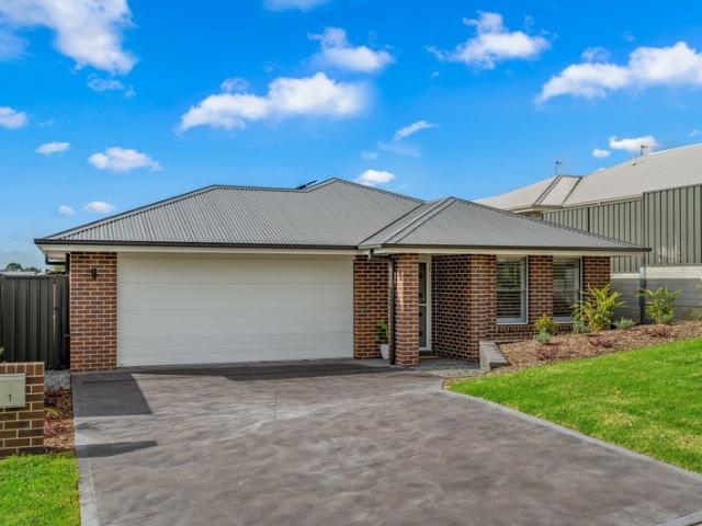 Modern Four Bedroom Home with Outdoor Living