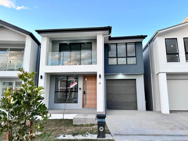 Modern Four Bedroom Residence in Marsden Park for Lease!