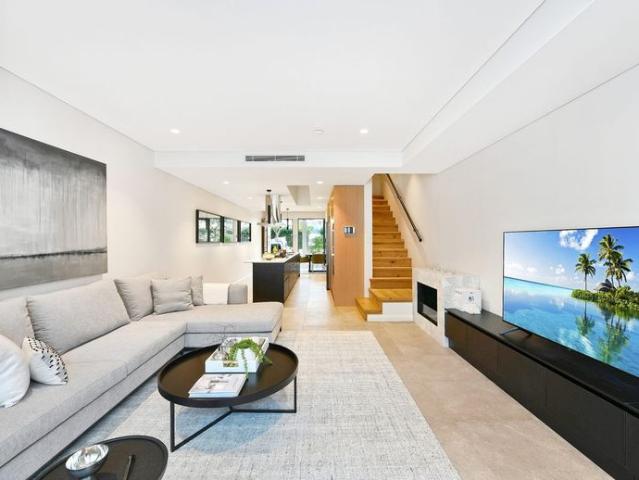 Modern Four Bedroom Terrace