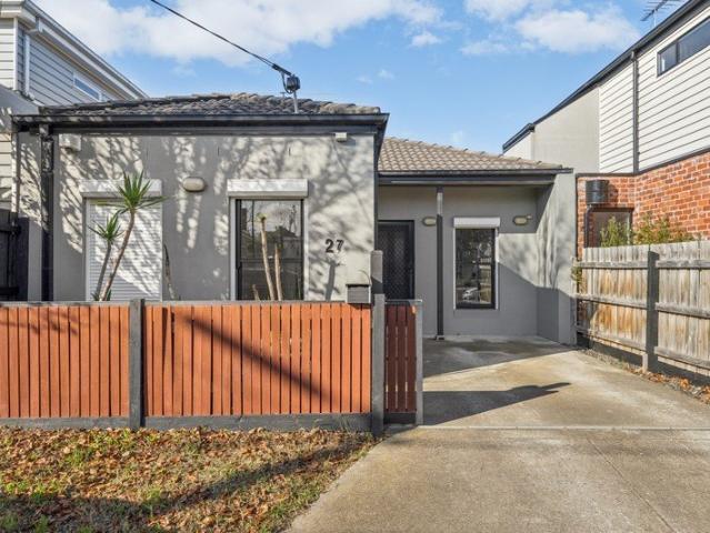 Modern Footscray Living with Outdoor Appeal