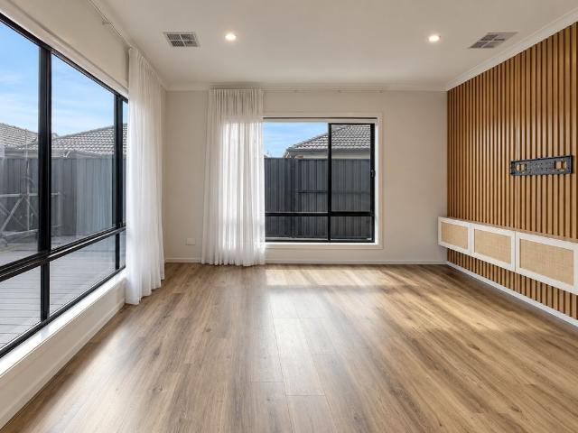 Modern Family Comfort Meets Prime Location