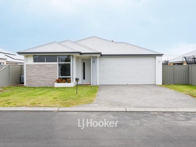 Modern Family Comfort with Caravan Access in Vasse