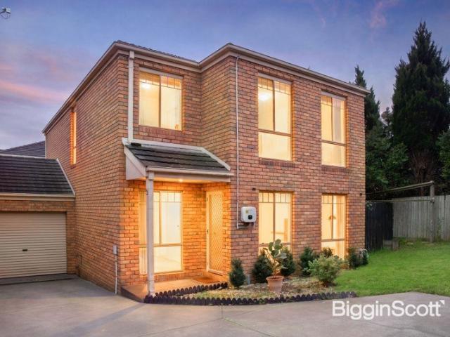 Modern Family Comfort with Space to Grow