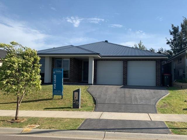 Modern Family Home in a Sought After Thornton Location