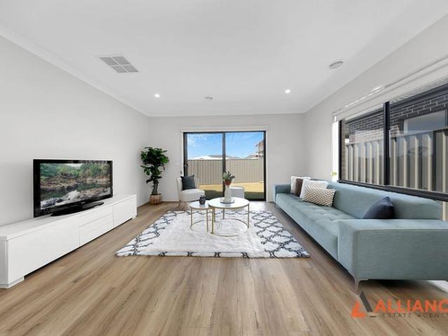 Modern Family Home at Prime Location!