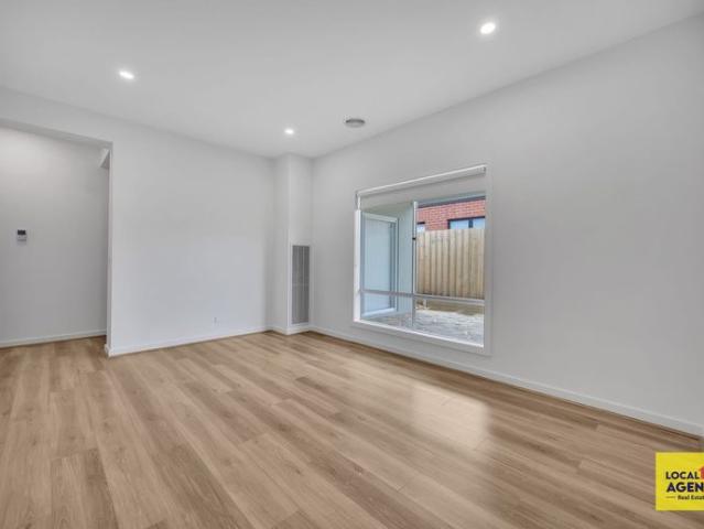 MODERN FAMILY HOME FOR LEASE IN ARMSTRONG CREEK! $630 PW