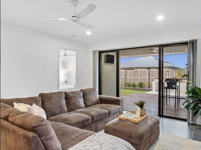 Modern Family Home for Rent – Style, Space & Superb Outdoor Living
