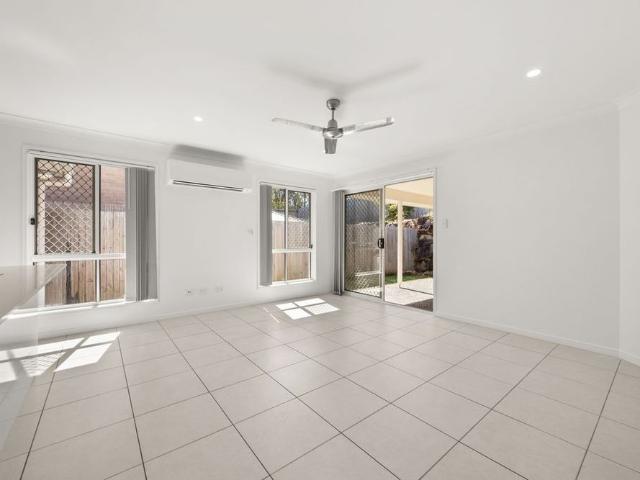 Modern Family Home | Freshly Painted | Multiple Living Areas