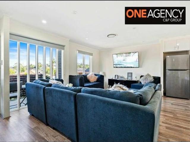 Modern Family Home in Convenient St Andrews Location