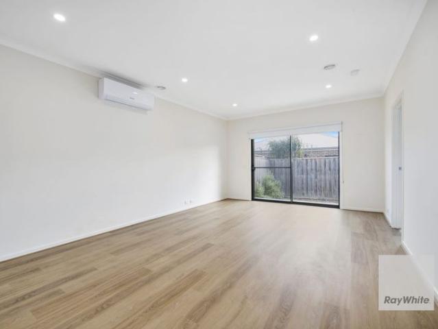 Modern Family Home in a Convenient Diggers Rest Location