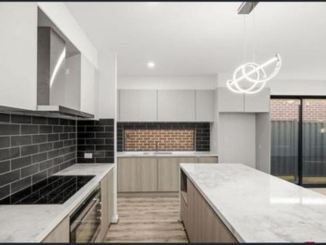 Modern Family Home in a Convenient Sunbury Location