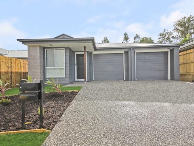 Modern Family Home in a Peaceful Waterford Location
