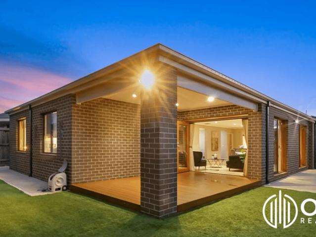 Modern Family Home in a Prime Williams Landing Location