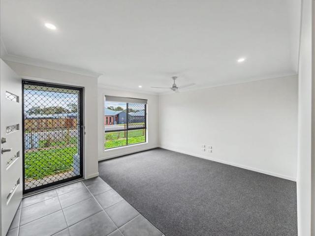 Modern Family Home in Brand New Estate