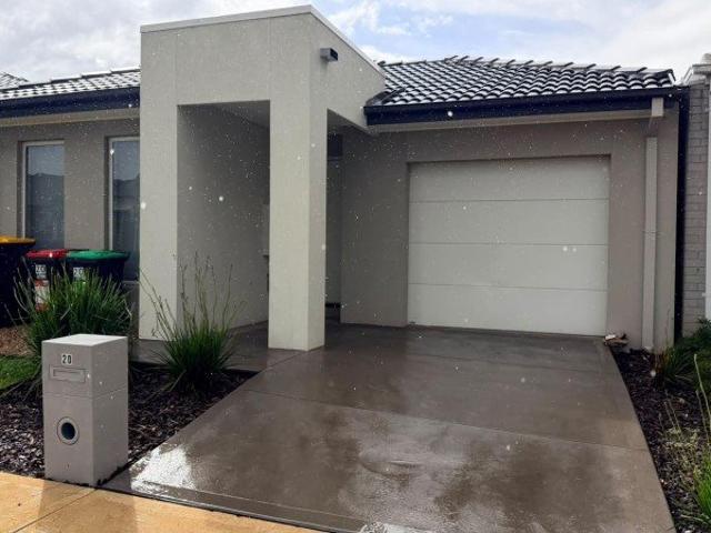 Modern Family Home in Kalkallo with 3 Bedrooms