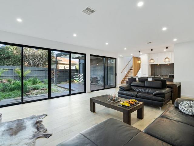 Modern Family Home in Heart of Cheltenham