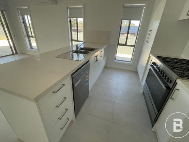 MODERN FAMILY HOME IN HUNTLY