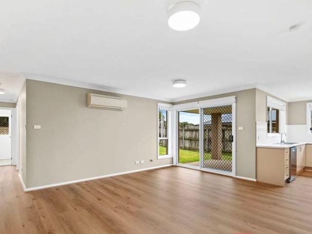 Modern Family Home in Sought After Gillieston Heights