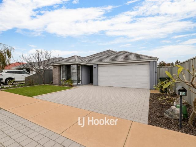 Modern Family Home in Sought After Vasse