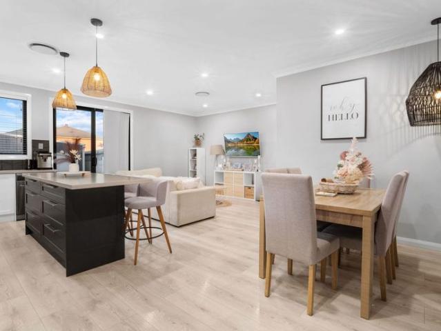 MODERN FAMILY HOME IN PITT TOWN