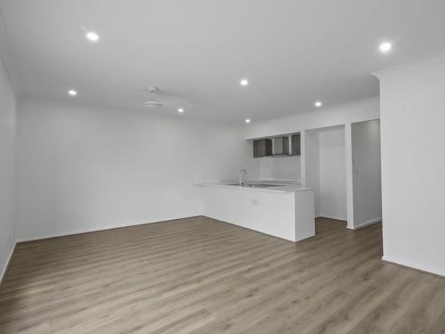 Modern Family Home in Prime Flagstone Location