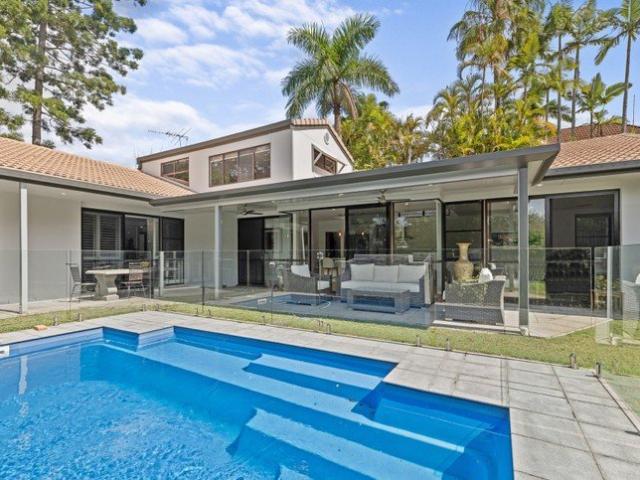 Modern family home in prime location