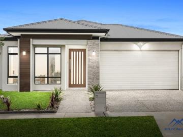 Modern Family Home in Prime Location