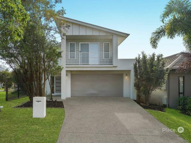 Modern Family Home in Prime North Lakes Location