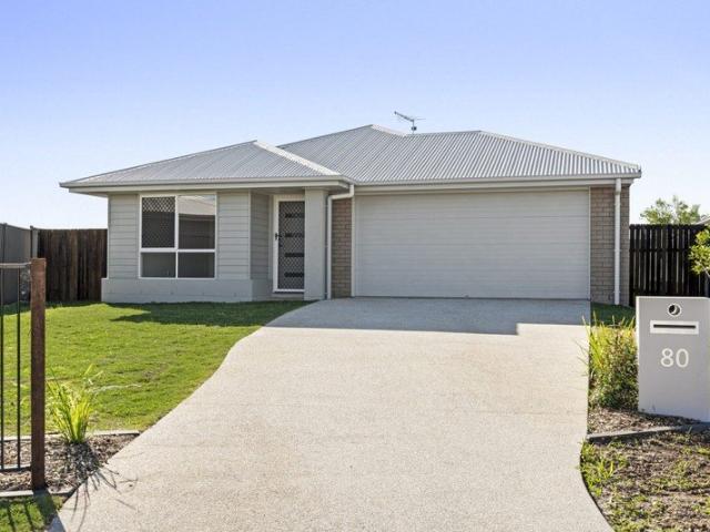 Modern Family Home in Quiet Pittsworth Cul De Sac