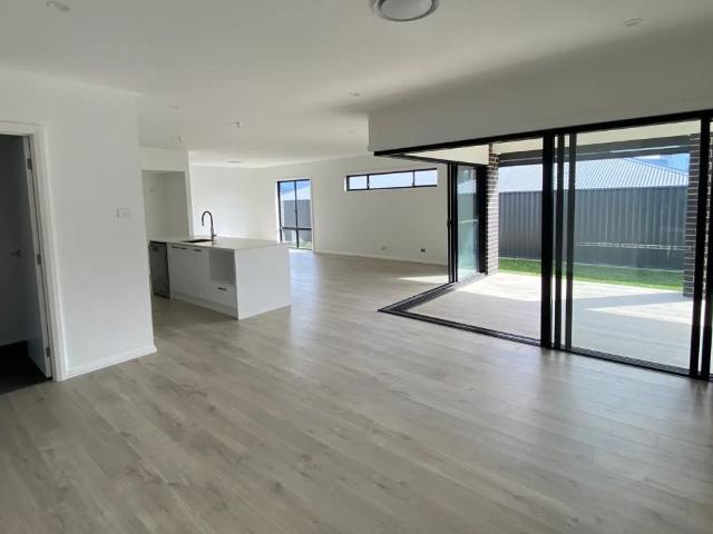 Modern Family Home in Watagan Park Estate, Cooranbong