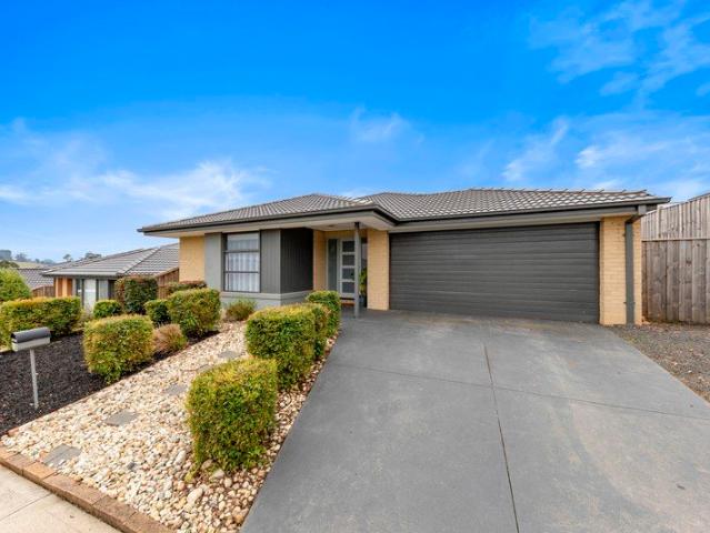 Modern Family Home in Waterford Rise Estate