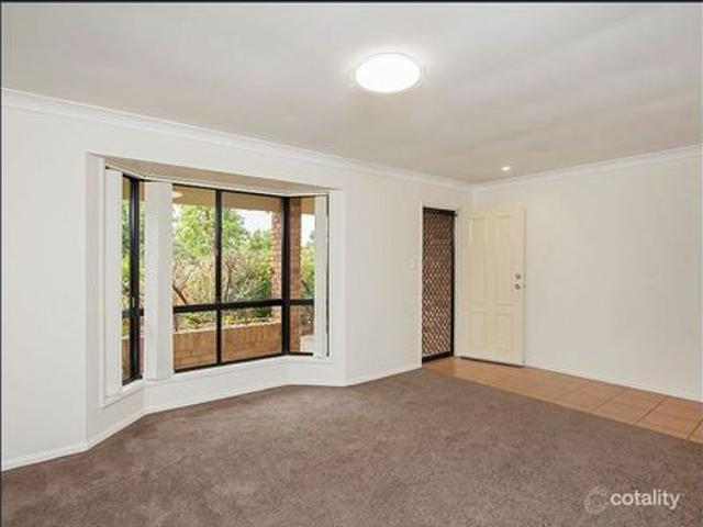 Modern Family Home in the Heart of North Lakes