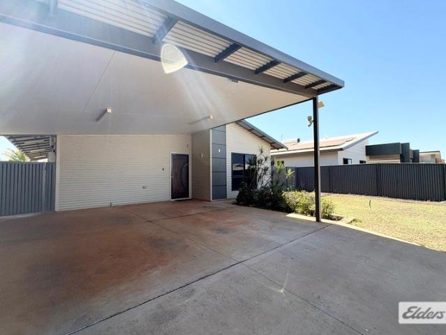 Modern Family Home in the Sought After Casuarina Street Primary School Catchment