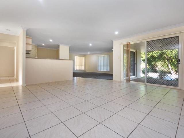Modern Family Home in Upper Caboolture!