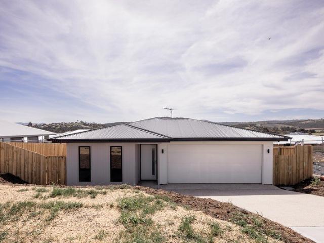 Modern Family Home Offering Comfort & Easy Living