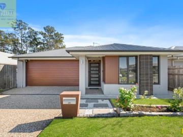 MODERN FAMILY HOME OFFERING SPACE, COMFORT & CONVENIENCE