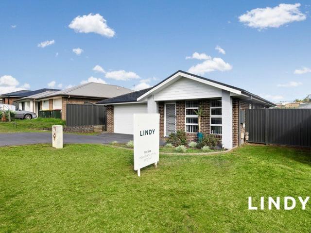 Modern Family Home Offering Space, Comfort & Convenience
