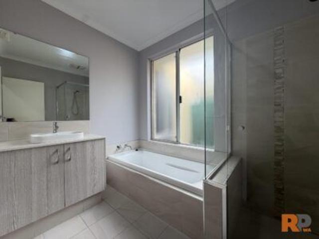 Modern Family Home Offering Space, Comfort & Low Upkeep
